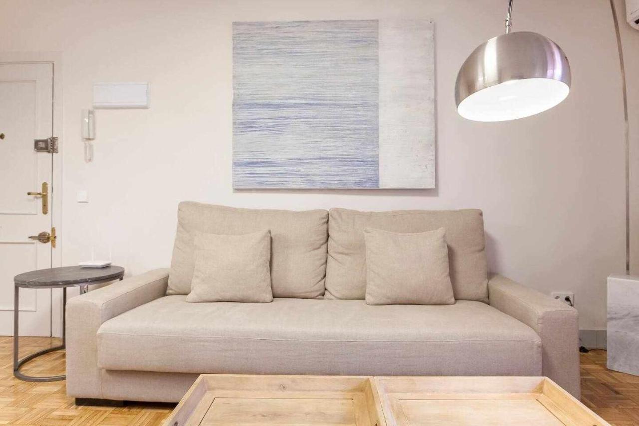 マドリードApartamento Lujo Castellana Chamartinアパートメント エクステリア 写真