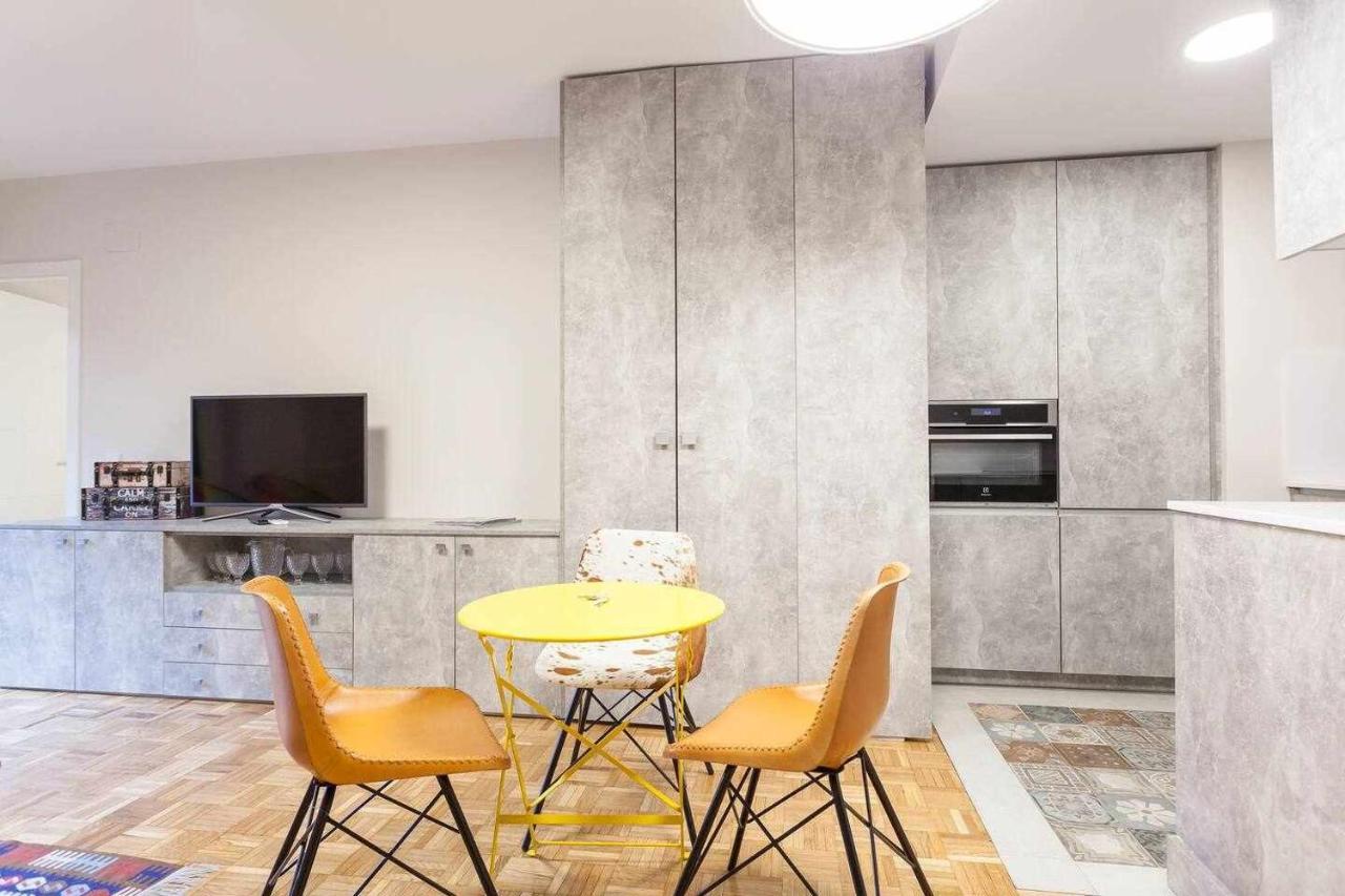 マドリードApartamento Lujo Castellana Chamartinアパートメント エクステリア 写真